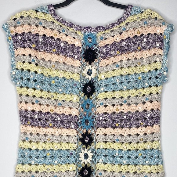 Anthropologie Edie Open Crochet Top Embellished Flower Sleeveless Sweater Knit M - Picture 6 of 10